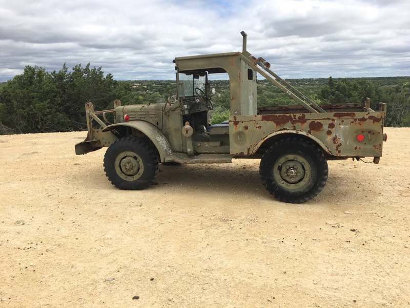 Illustration for article titled At $3,500, Is This 1944 Dodge WC-52 Military Truck Ready to Soldier on?